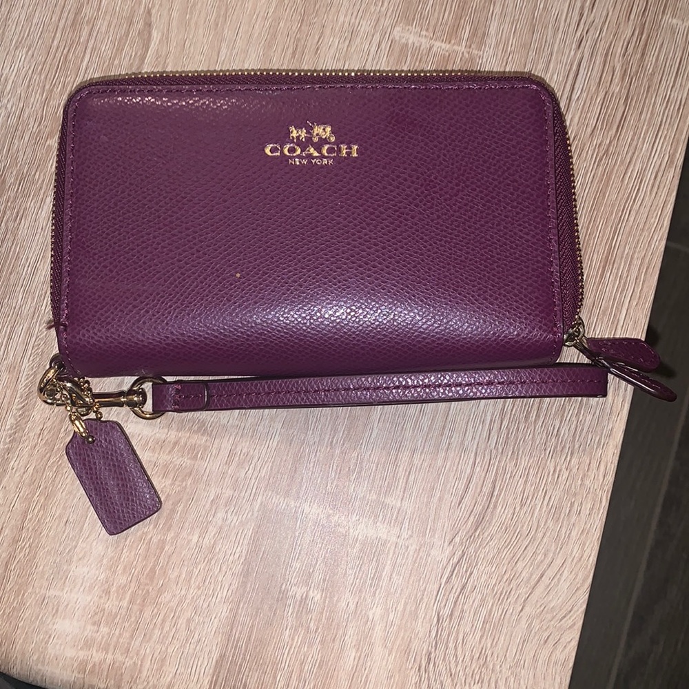 Beautiful authentic coach double zipper wallet!